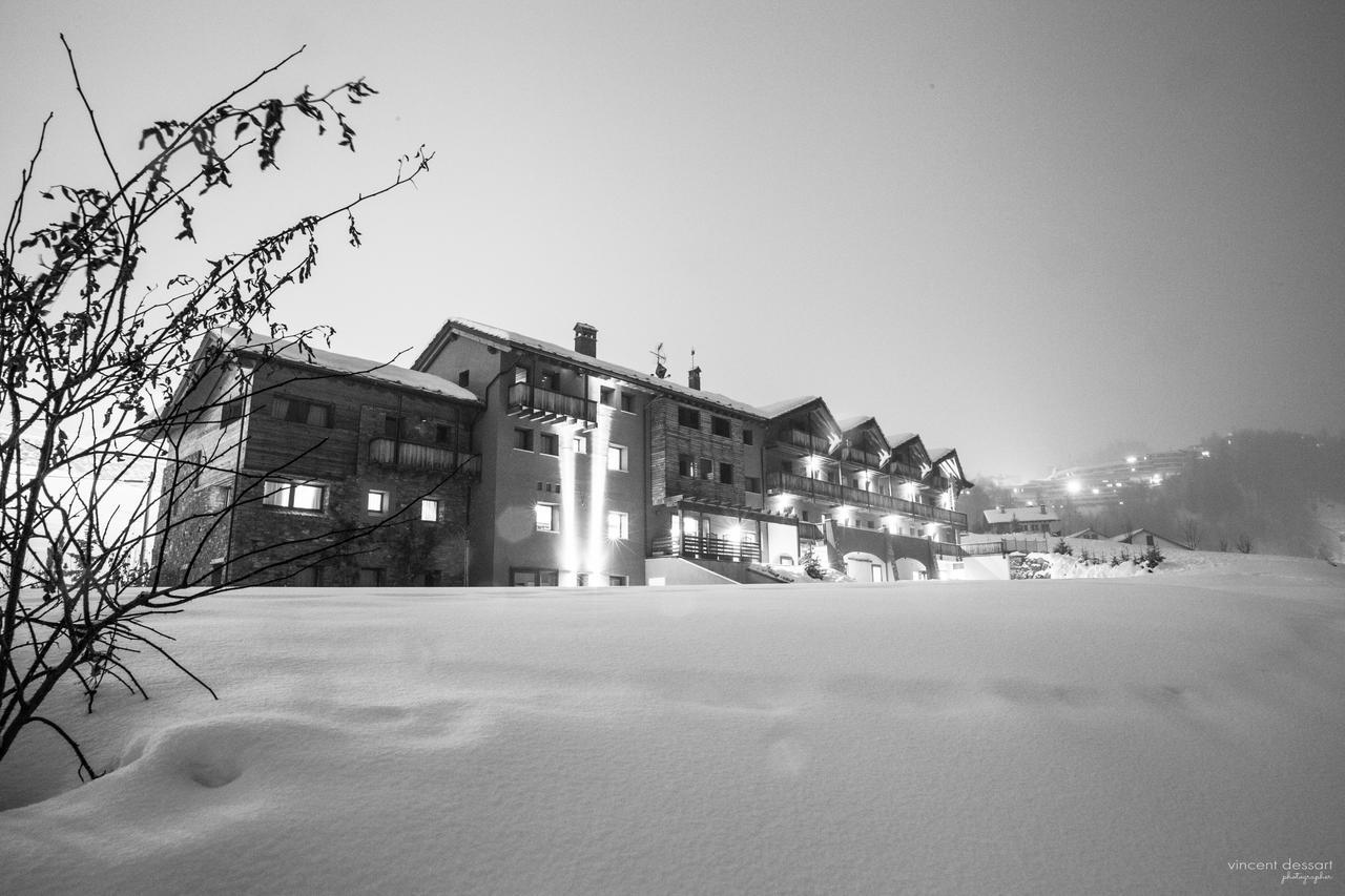 Hotel La Chance Pila  Exteriör bild